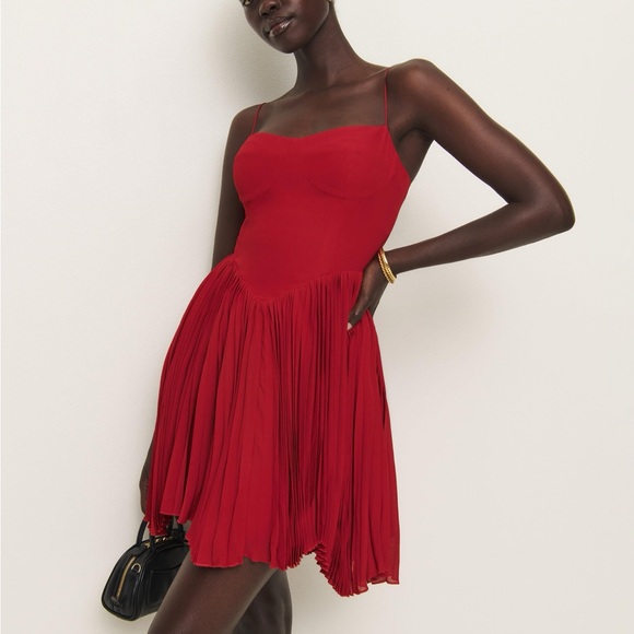Reformation Ezlynn Dress Sangre red Size 6 nwt - Picture 1 of 13